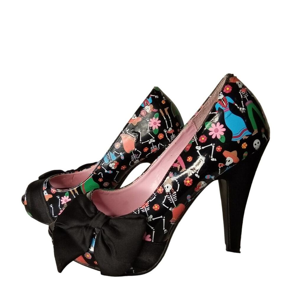 *SOLD*    Pin Up Couture Day of The Dead Peep Toe Bettie 13 - Size 8